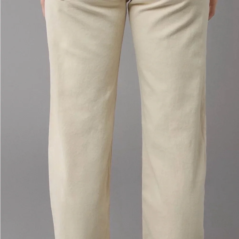 #38 Women's Cream American Eagle Jeans 14” - Picture 3 of 7